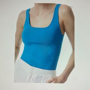 ALICE & OLIVIA Daryn Full Length sweater tank